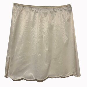 Vintage skirt slip